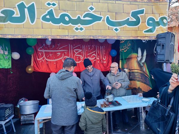 قاب پانا میزبان ساعات اولیه جشن بزرگ خیابانی در نیشابور 