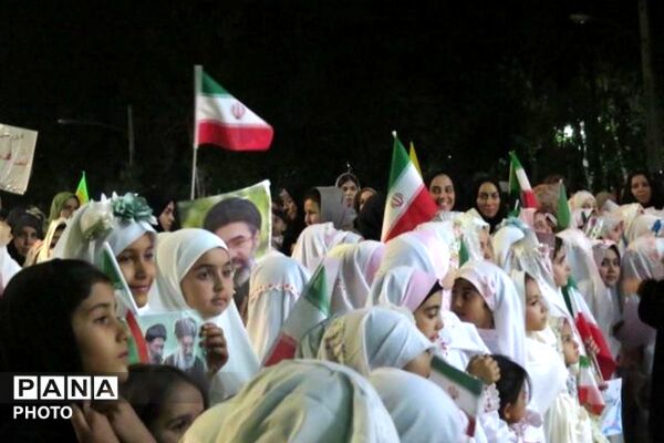 بهشت در کف خیابان با حضور ریحانه های بهشتی