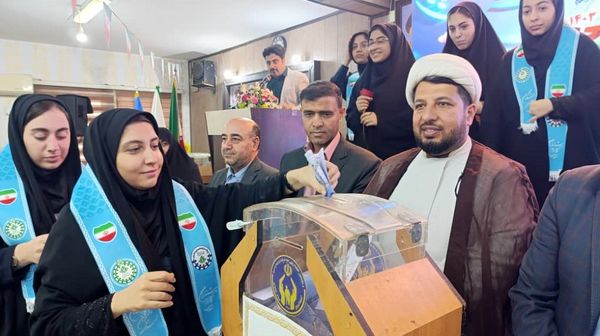 برگزاری آیین استانی «جشن نیکوکاری» در دبیرستان شاهد فاطمیه اهواز