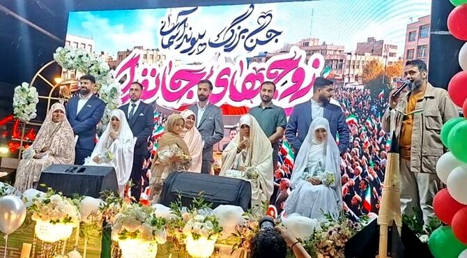 تهرانپارس غرق در نور و لبخند
