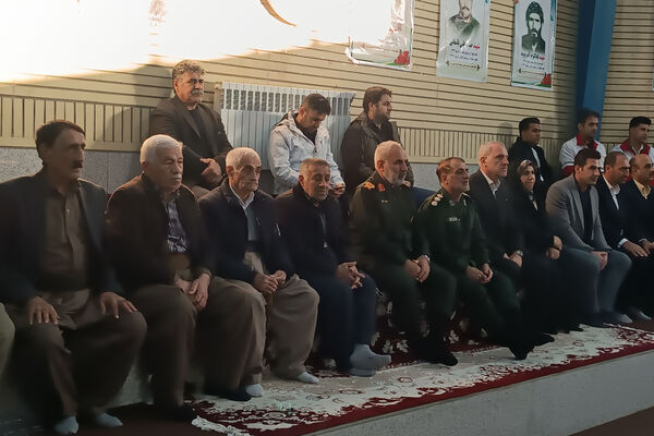مراسم زورخانه‌ای به مناسبت سالگرد پیروزی انقلاب در کامیاران