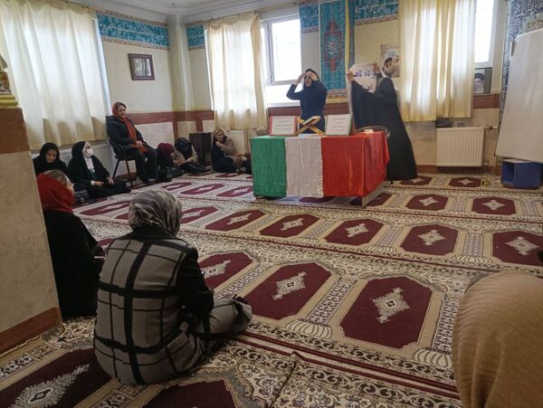 برگزاری کارگاه کاهش آسیب‌های اجتماعی در دبیرستان شهیدان گروسی