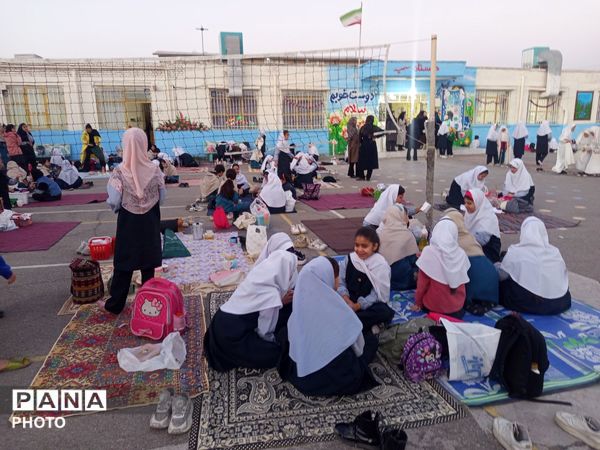 افطاری در دبستان سمیه