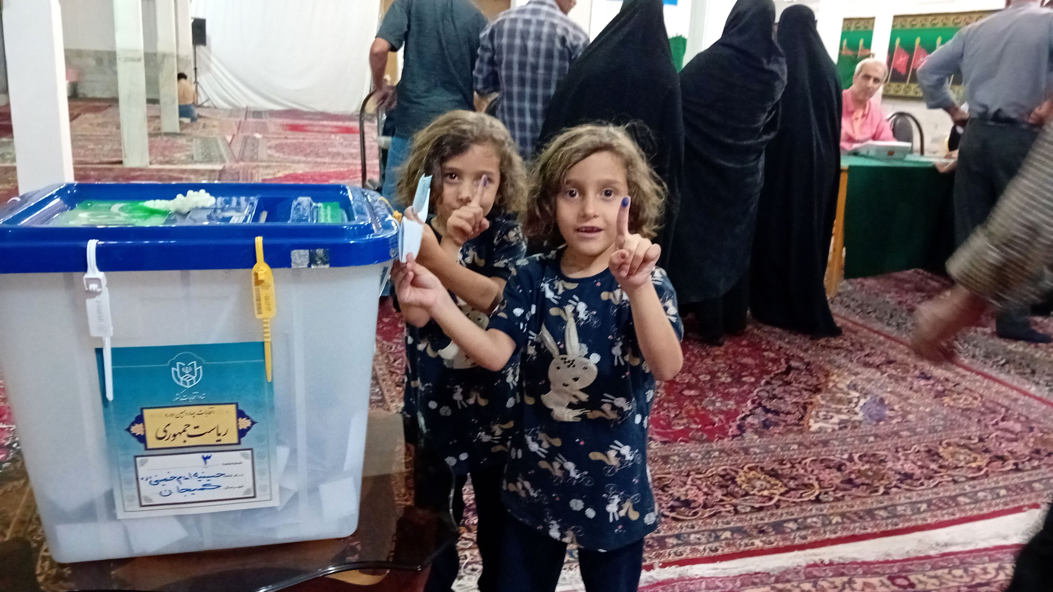 حضور در انتخابات؛ سیلی به استکبار است
