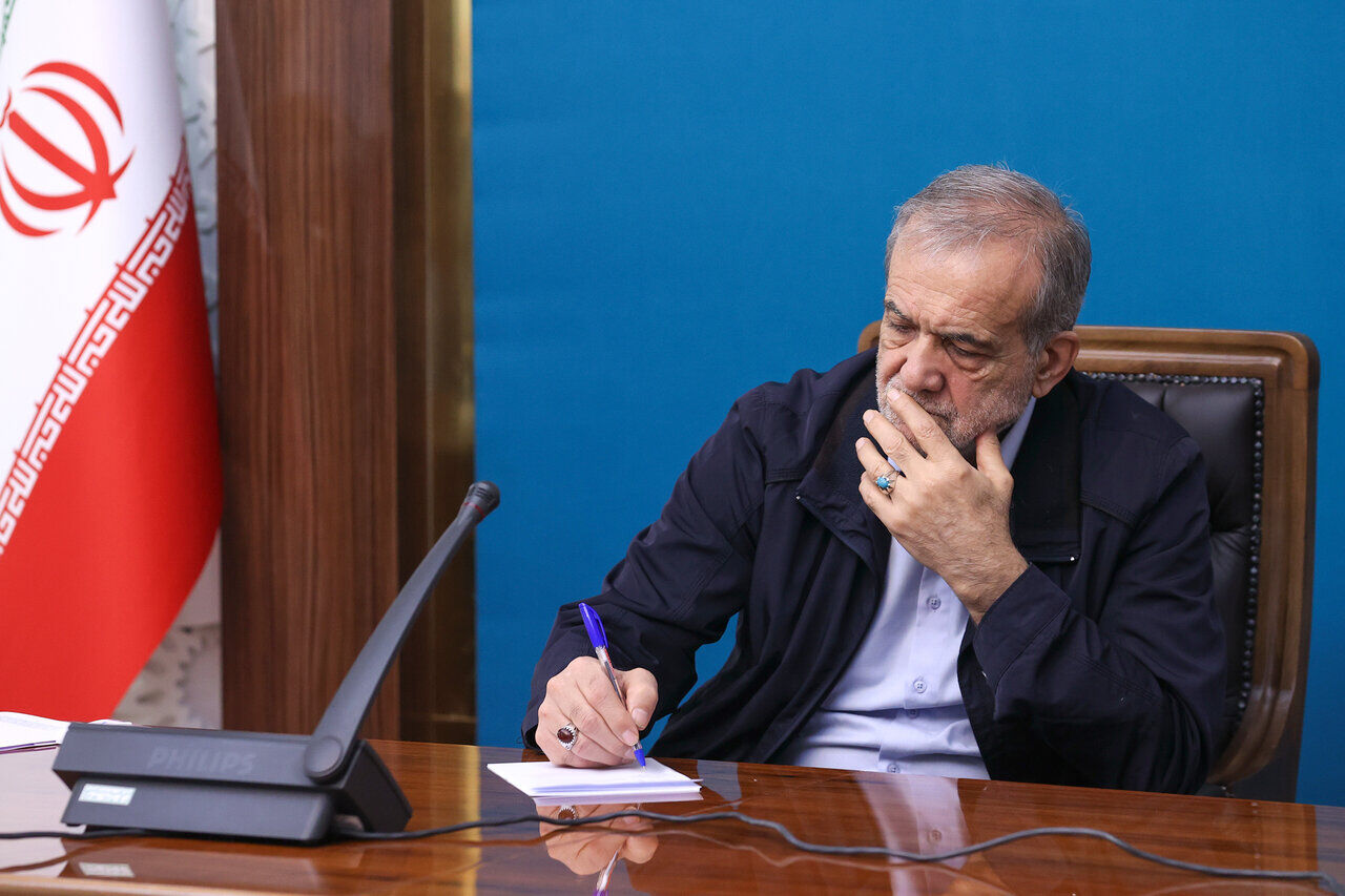  پزشکیان درگذشت پاپ فرانسیس را تسلیت گفت