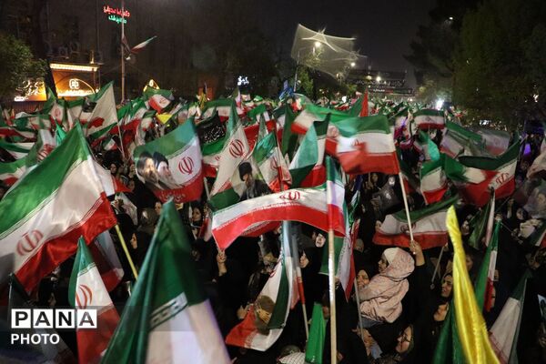 صدای قدم های باران، هنگامه ای متفاوت در مسجد جامع 