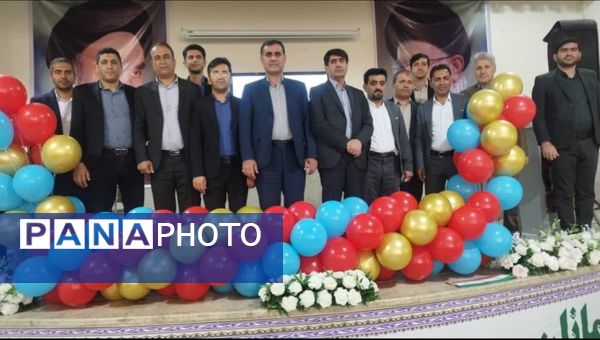 جشن بزرگداشت مقام معلم در شهرستان فلارد