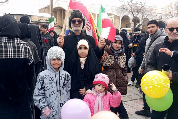 راهپیمایی یوم‌الله ۲۲بهمن در کرمانشاه 