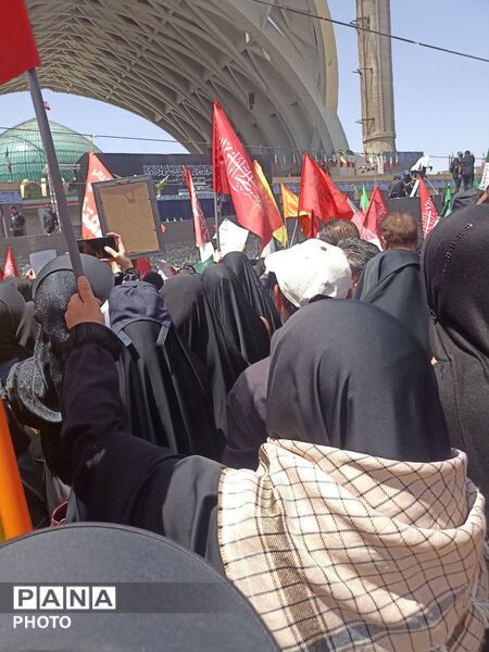 به همراه طوفان سرخ غیرت