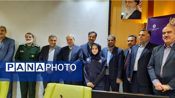 تجلیل از برگزیدگان پژوهشگر خراسانی در مشهد