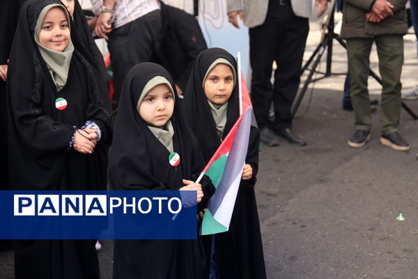 کودکانی از جنس انا علی العهد 