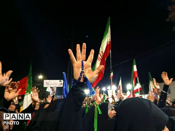 سلام فرمانده؛ زمزمه روی لب های مردم کاشمر 
