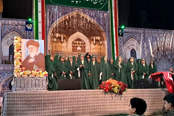 جشن زیر سایه خورشید با حضور پرشور مردم نیر 