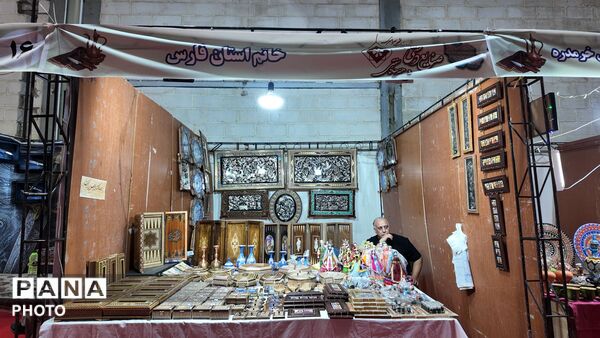  نمایش هنر دست‌های پرتوان در قاب پایانی؛ نگاهی به آخرین روز جشنواره صنایع‌دستی زنجان