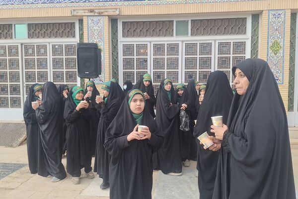 مراسم بزرگداشت سردار شهید حاج قاسم سلیمانی در گلزار شهدا شیراز 