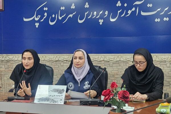 جلسه هم‌افزایی و توانمندسازی دانش‌آموزان جدیدالورود خبرگزاری پانا قرچک