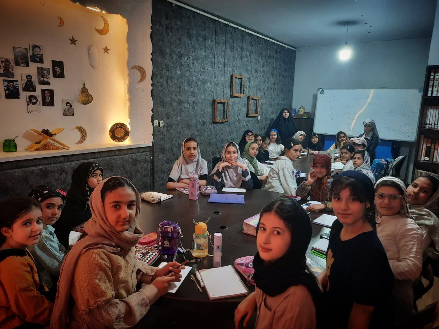 کار جهادی نماد اتحاد، همبستگی و توسعه فرهنگی است