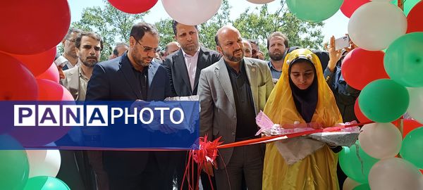 جهت افتتاح پروژه‌های عمرانی در همدان