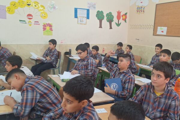 آغاز آزمون هماهنگ پایه ششم ناحیه ۳ شیراز 
