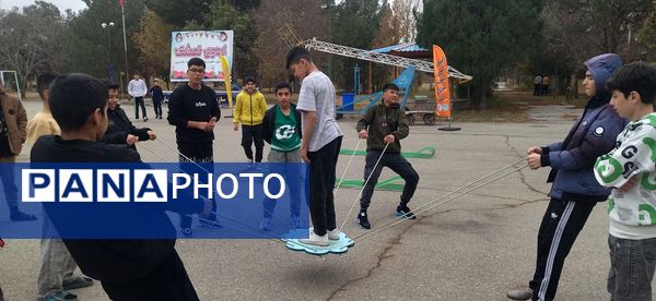 برگزاری سومین روز از اردوی تمشک در اردوگاه فاطمه الزهرا ماهدشت