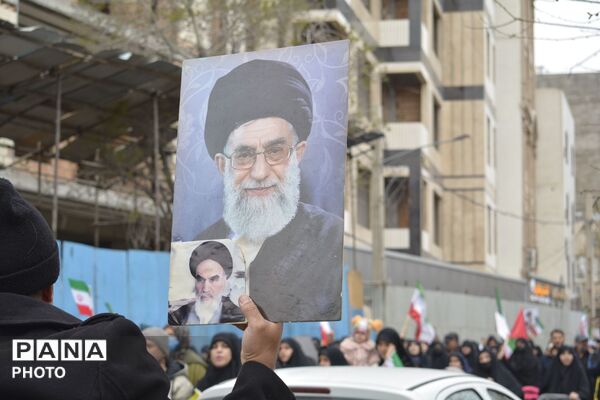 حضور حداکثری مردم و فرهنگیان اسلامشهر در راهپیمایی روز جهانی قدس 