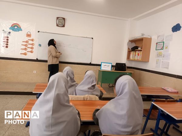 اجرای «طرح حامی» در دبستان شهید نجاتی ابرکوه