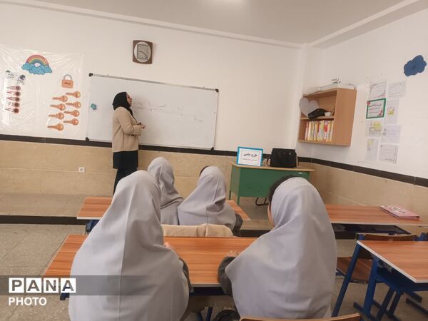اجرای «طرح حامی» در دبستان شهید نجاتی ابرکوه