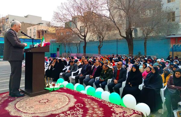 روز درختکاری در منطقه ۱۶
