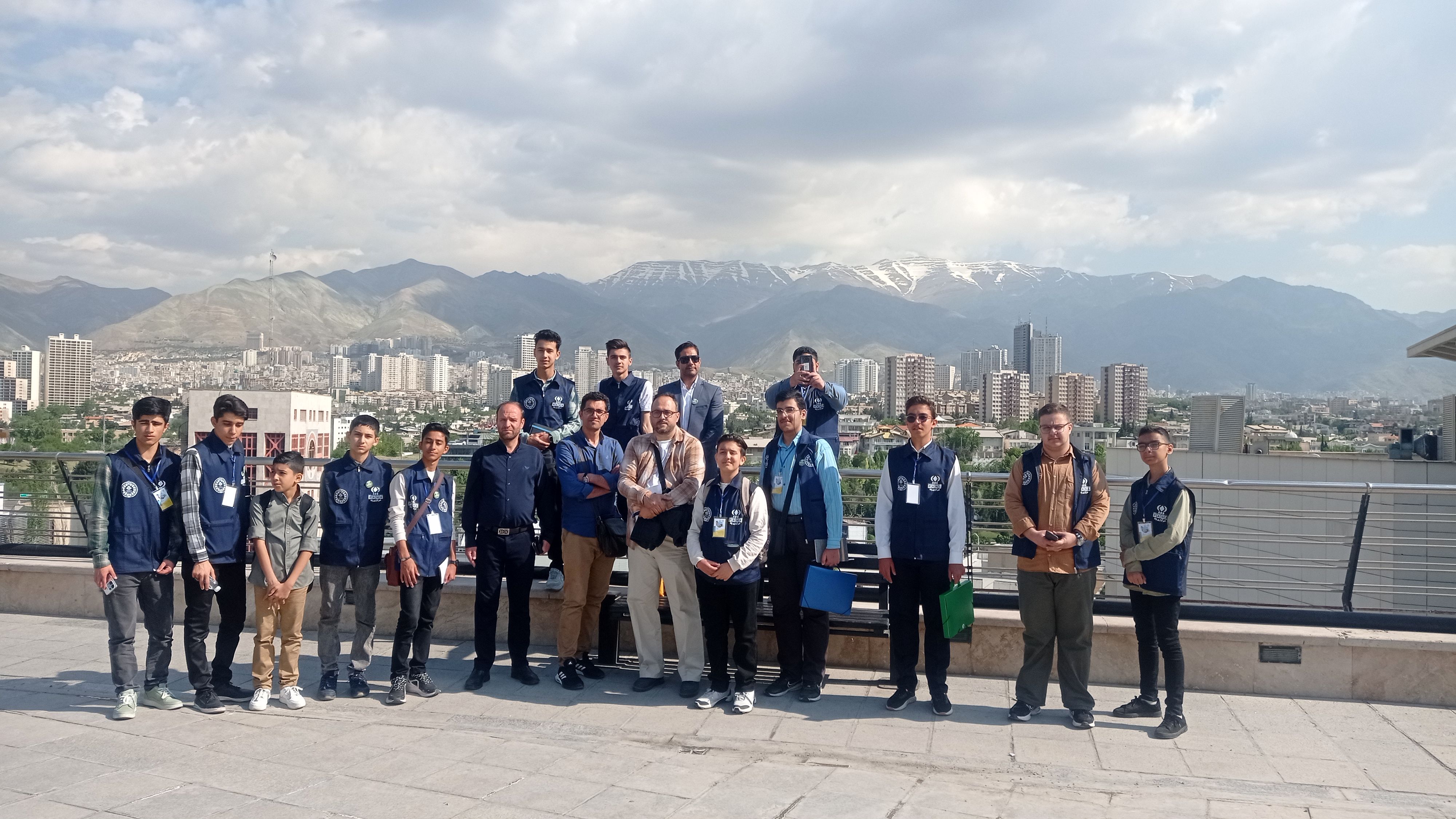 مشاهیر و مََتل های ایران در افق میلاد 