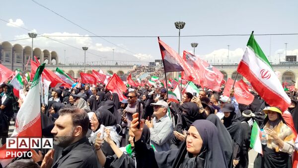 وداع با رهبر شهید ایران  
