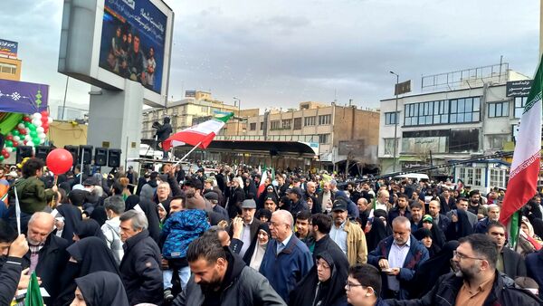 تجلی حضور باشکوه مردم در راهپیمایی ۲۲ بهمن 