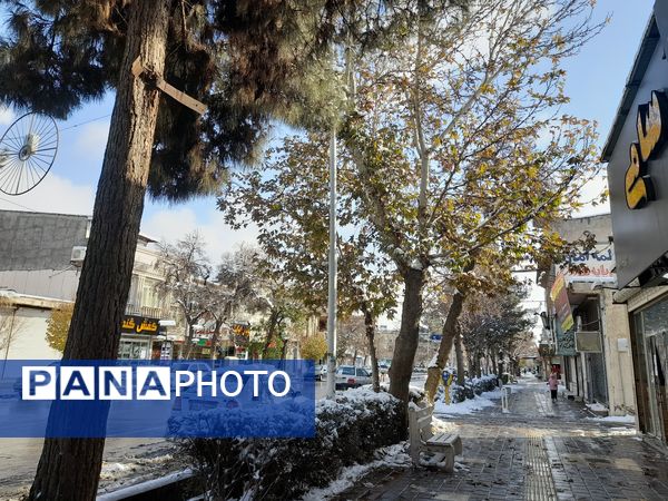 بارش اولین برف پاییزی و تعطیلی مدارس و ادارات استان خراسان رضوی