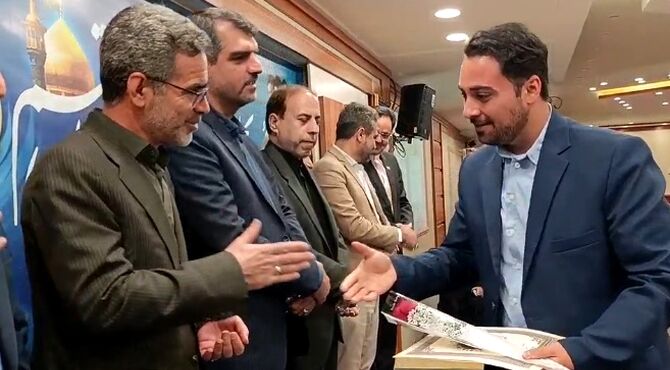 آیین تقدیر از معلمان نمونه استان قم