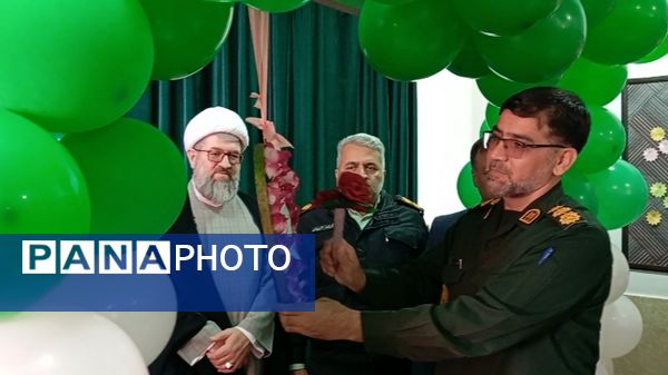  قاب‌های خبری از مراسم زنگ انقلاب در دبستان بوستان شهرستان بن