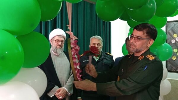  قاب‌های خبری از مراسم زنگ انقلاب در دبستان بوستان شهرستان بن