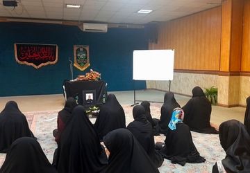 مجلس عزای امام حسین در مسجد امام باقر (ع) 