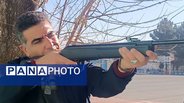 برگزاری مسابقات تیراندازی ویژه دبیران به مناسبت دهه فجر در نیشابور