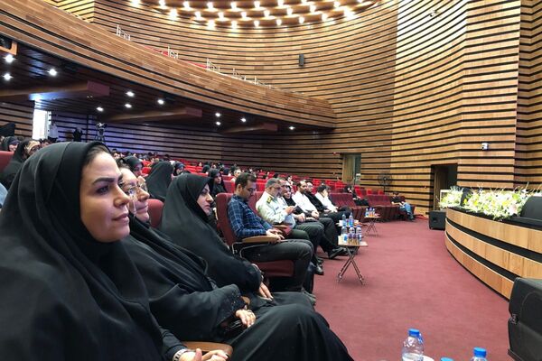 کارگاه آموزشی پیشگیری از آسیب‌های فضای مجازی در ایوان ری شهرری