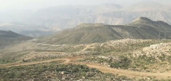  سرزمین عشق در دل سختی‌ها