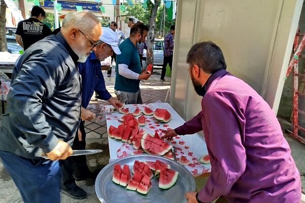 برپایی موکب عید غدیر به همت بسیج فرهنگیان و دانش آموزی ناحیه دو شهرری 