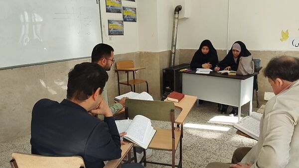 برگزاری آزمون قرآن و عترت در رشته حفظ و قرائت در آشخانه