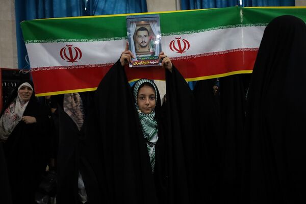 برگزاری اجلاسیه ۲۴۲ شهید محمدشهر درمصلی محمدشهر کرج 