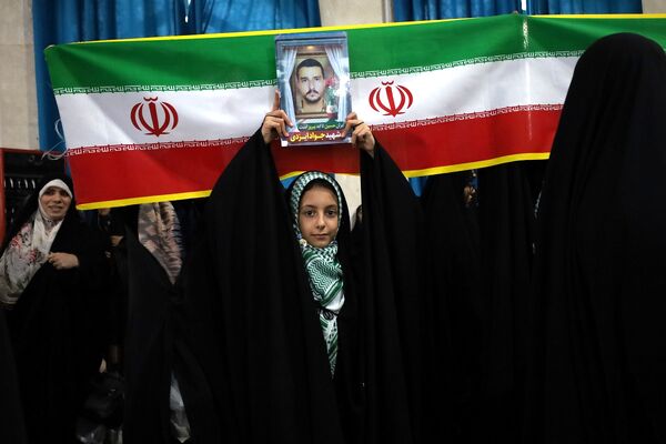 برگزاری اجلاسیه ۲۴۲ شهید محمدشهر درمصلی محمدشهر کرج 