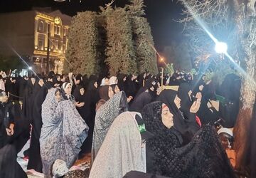 استغاثه به امام زمان (عج) در شب تولد جمهوری اسلامی