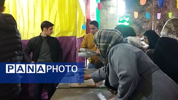 حضور نوجوانان و جوانان در فعالیت موکب امیر المومنین نیشابور 