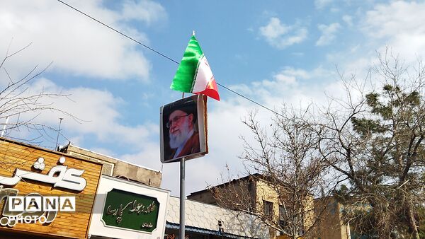 مشت هایی که با فریاد انتقام بالا می آمدند 
