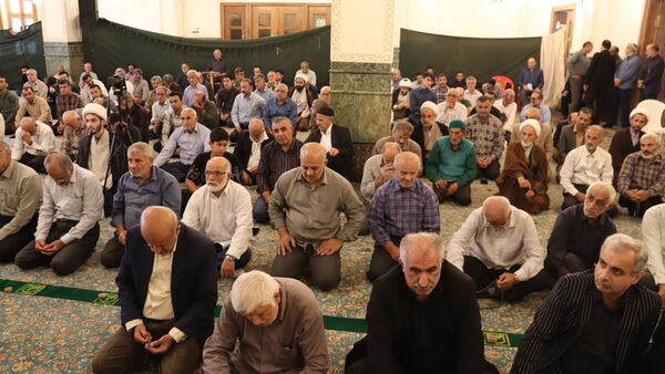 نماز جمعه باشکوه بندپی شرقی با سخنرانی رئیس آموزش و پرورش منطقه