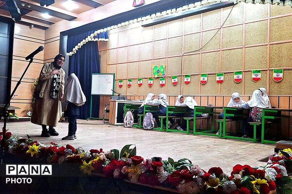روایت آسمانی فرشتگان میناب در فرهنگسرای امام علی(ع) شهریار