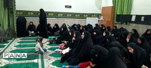 چهلمین روز شهادت امام خامنه‌ای در آموزش و پرورش تبادکان