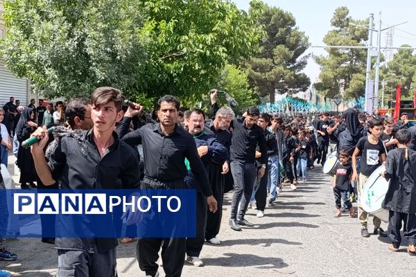 برگزاری مراسم عزاداری تاسوعای حسینی در شهرستان اسلام آباد غرب 